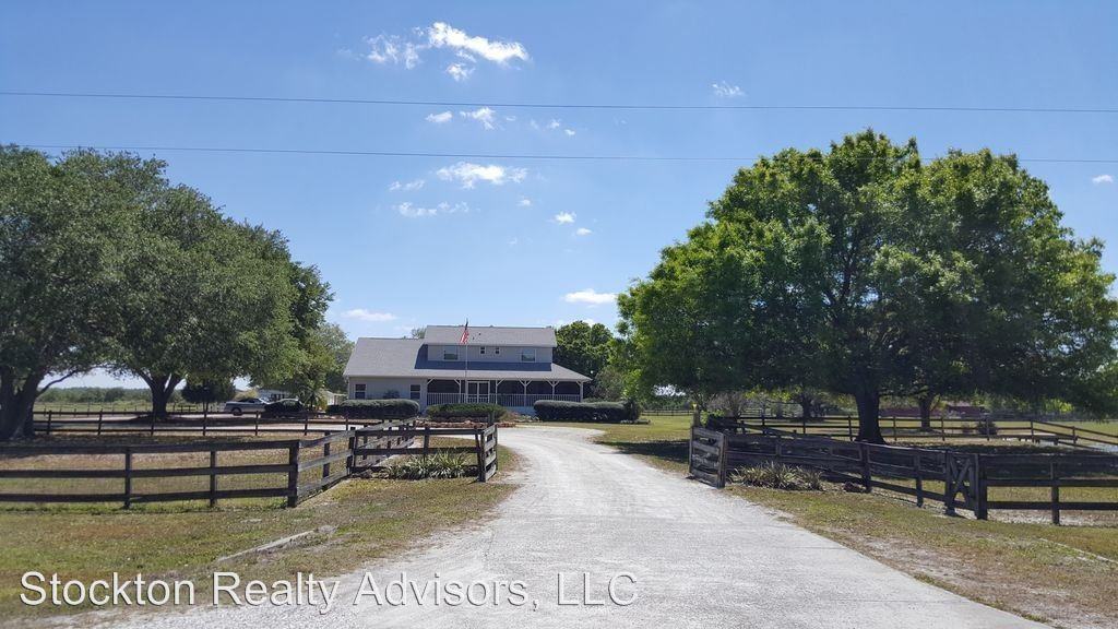 14505 Mossy Hammock Ln - Photo 2 of 23