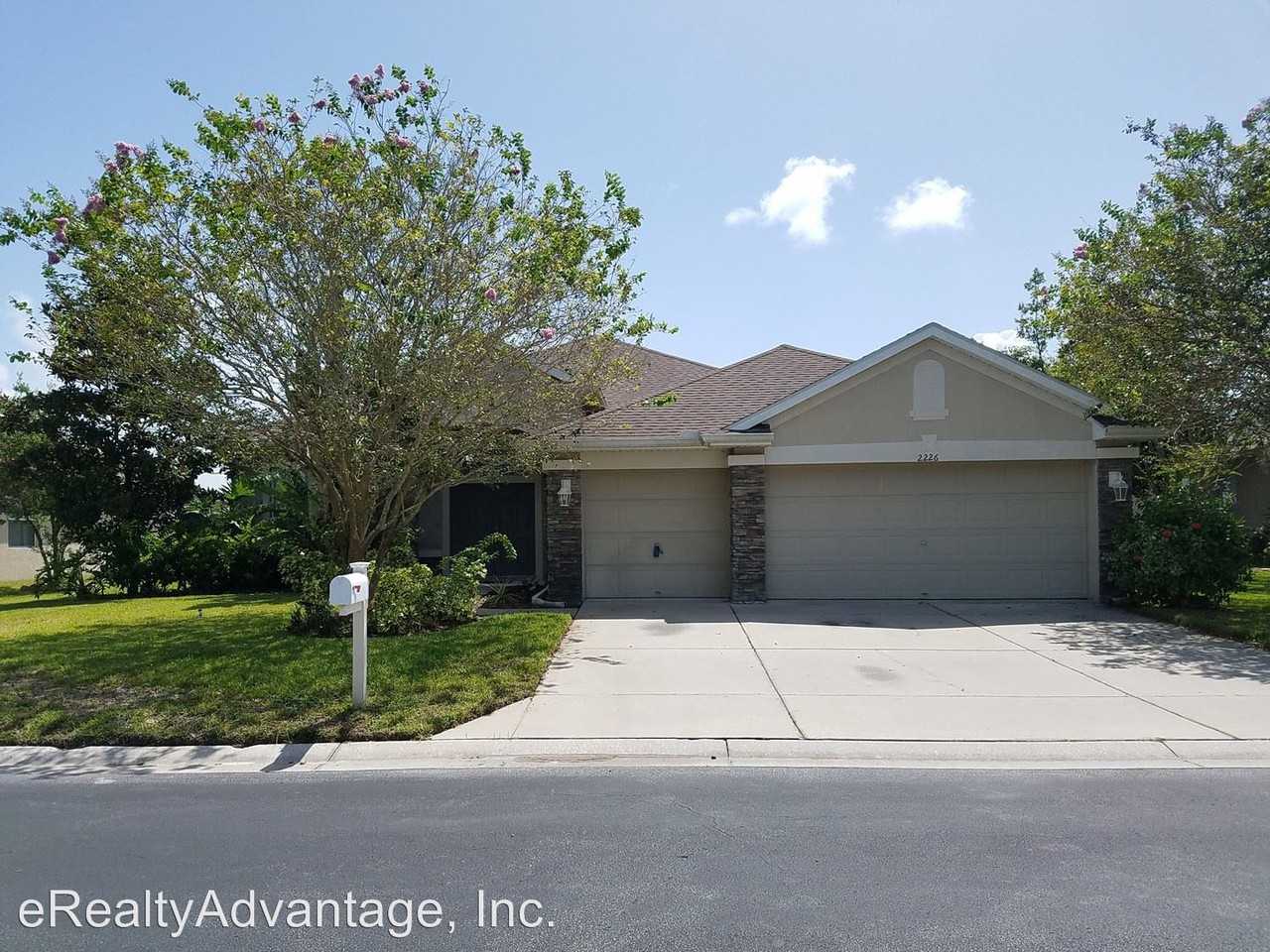 2226 Tarragon Ln - Photo 3 of 50