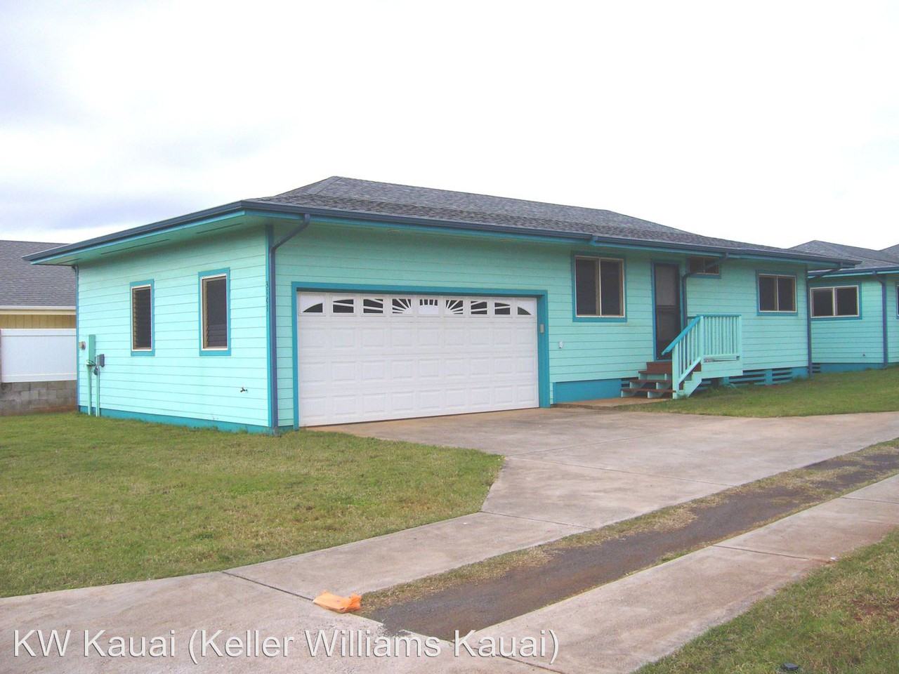 3141 Unahe St - Photo 2 of 23