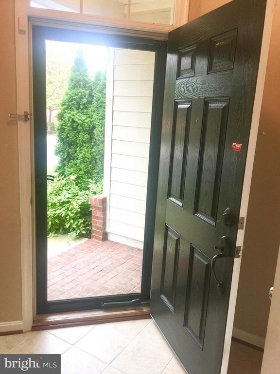 19440 Diamond Lake Dr - Photo 3 of 50