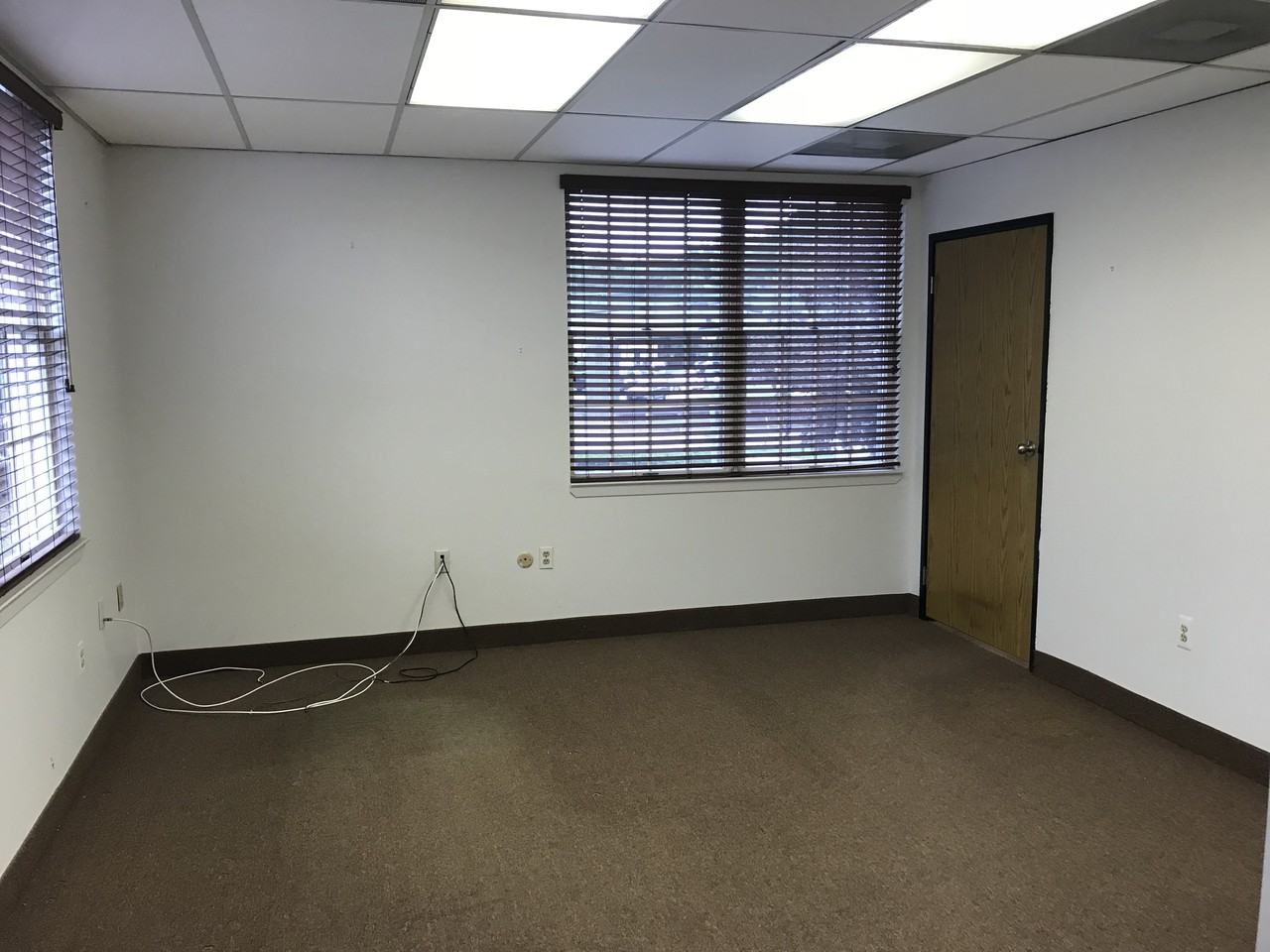 271 US-46 - Photo 3 of 11