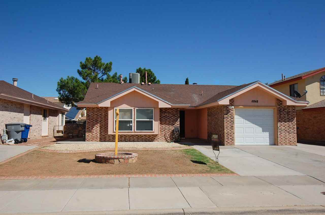 10918 Joe Dimaggio Cir - Photo 3 of 22