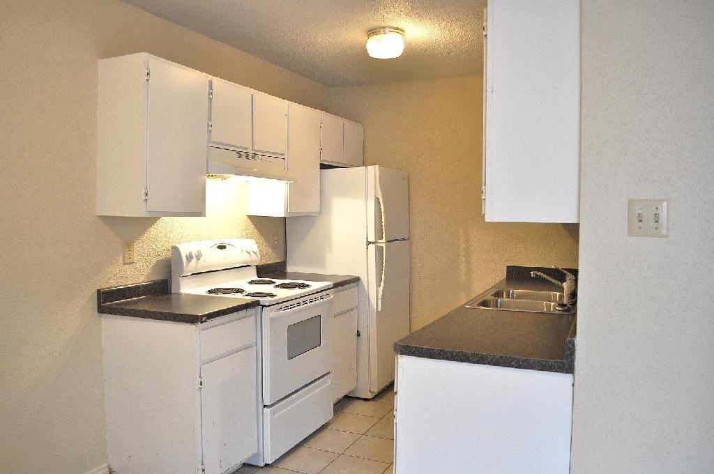 1502 Alpine - Photo 3 of 15