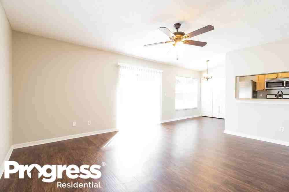 11534 Foxglove Dr - Photo 2 of 14