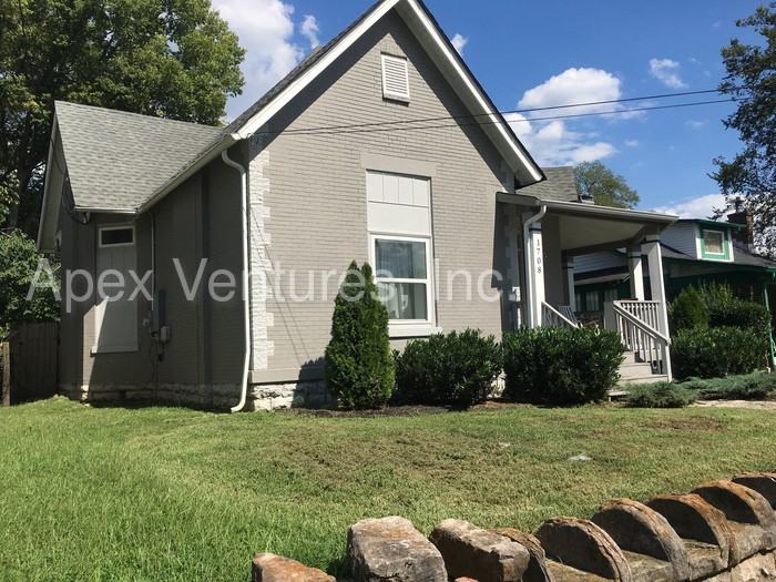 1708 10th Ave N - Photo 3 of 26