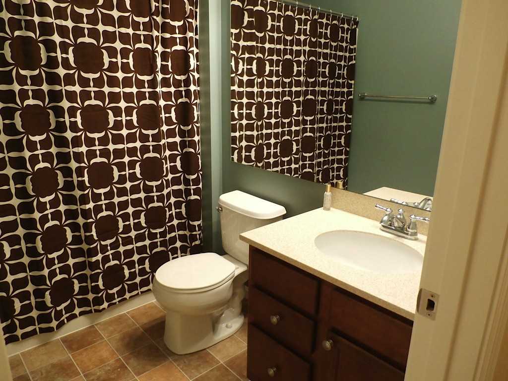 1997 Timberwyck Ln - Photo 3 of 9