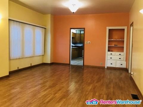 3517 S 130th St - Photo 2 of 16