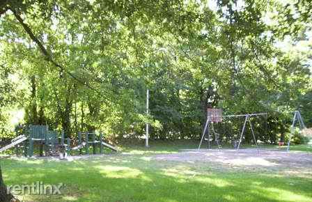 Skyline Dr & W Troy Ave Apartments in Mars Hill, Indianapolis, IN 46241