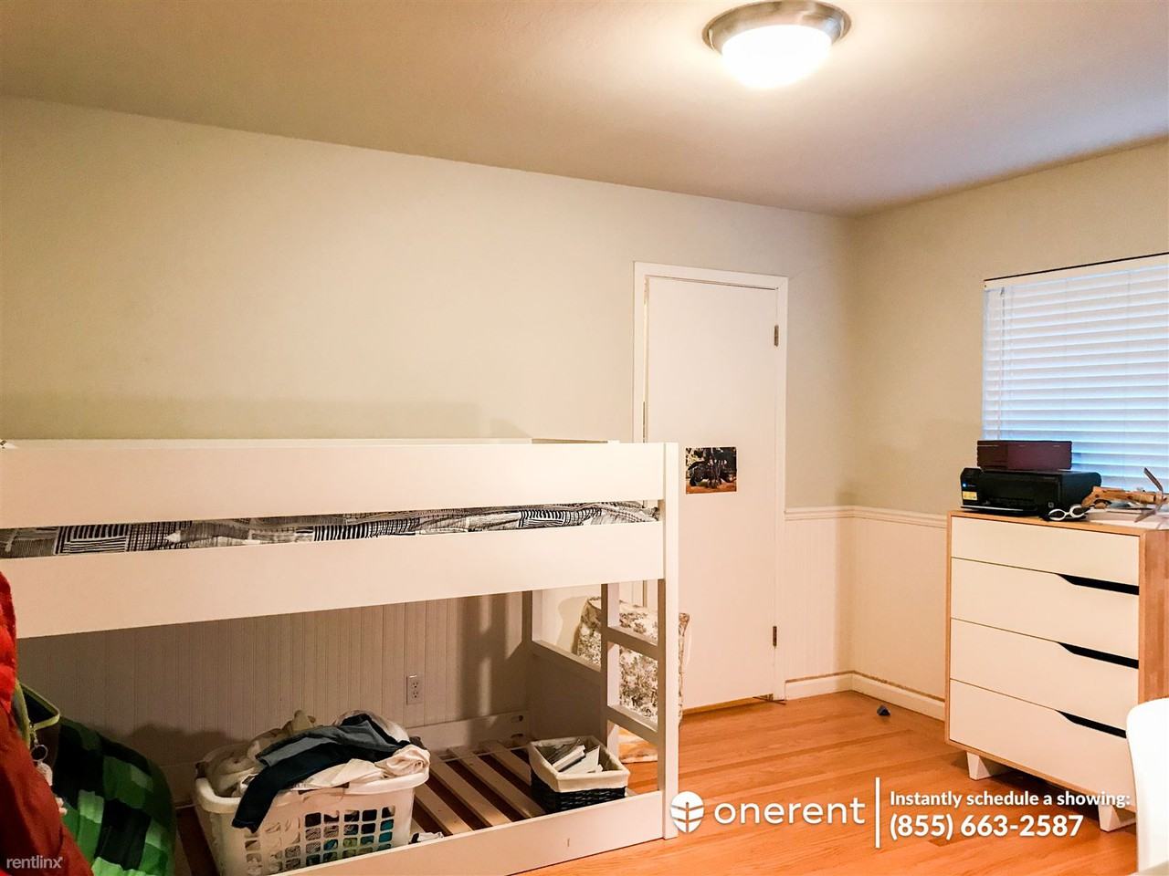 851 Paradise Ct - Photo 3 of 14