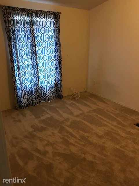 7850 Slater Ave - Photo 3 of 5