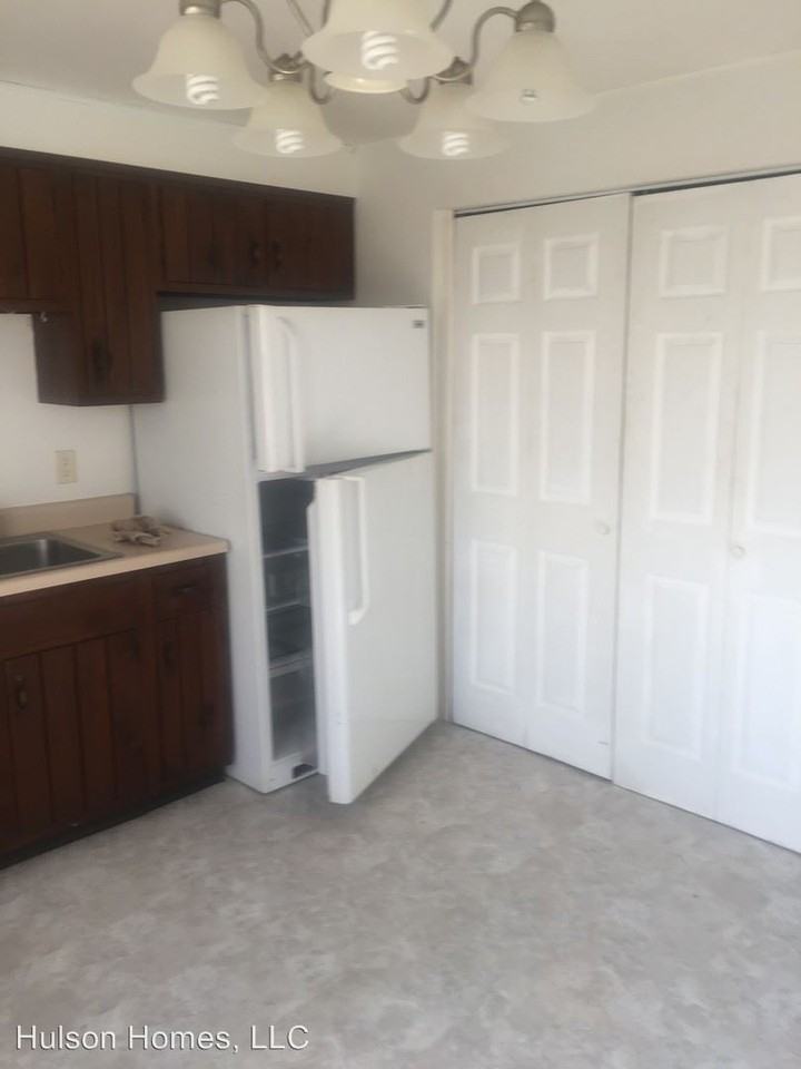 Driftwood Court - Photo 3 of 5