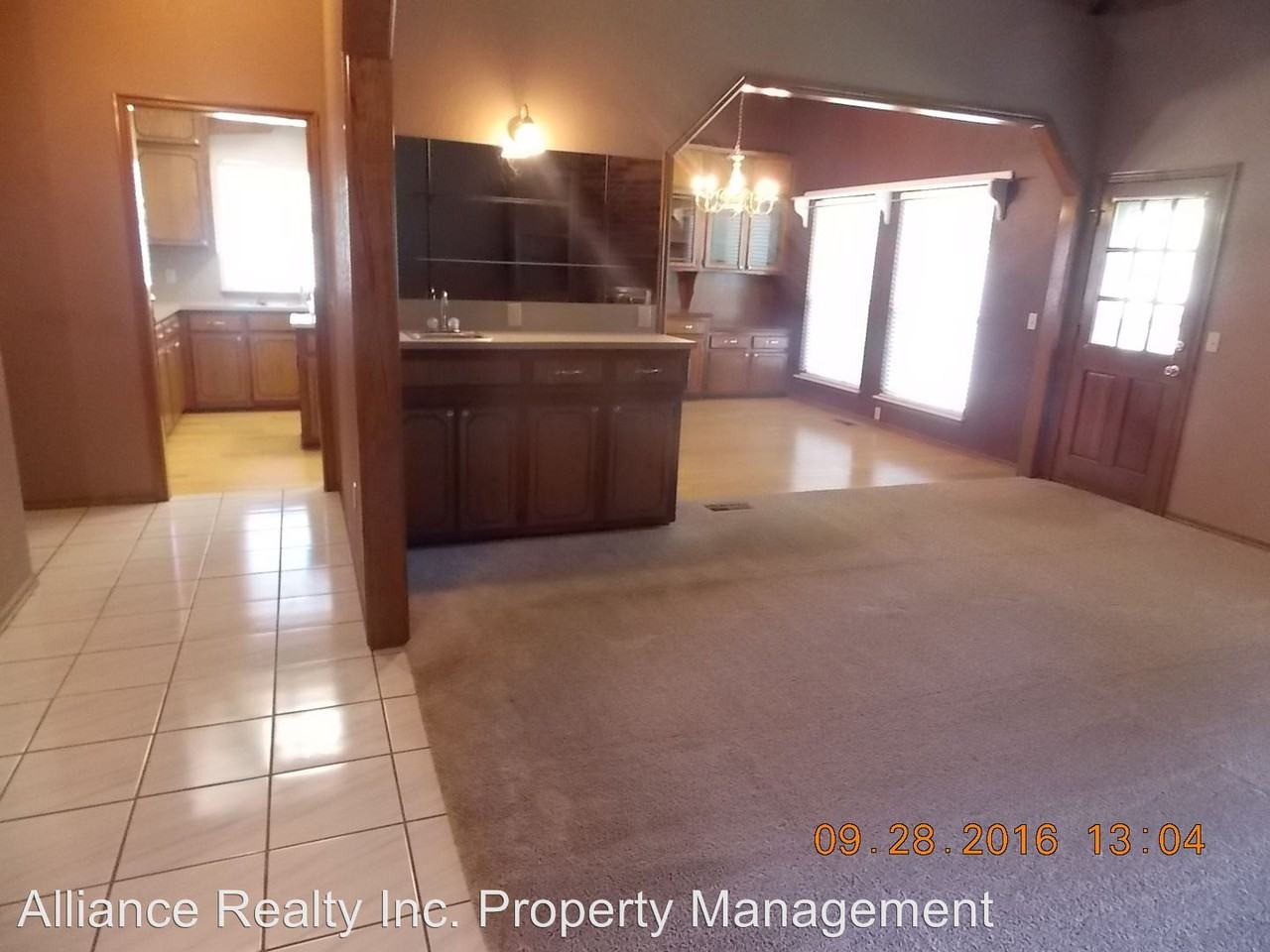 4112 Beachcomber Dr - Photo 2 of 19