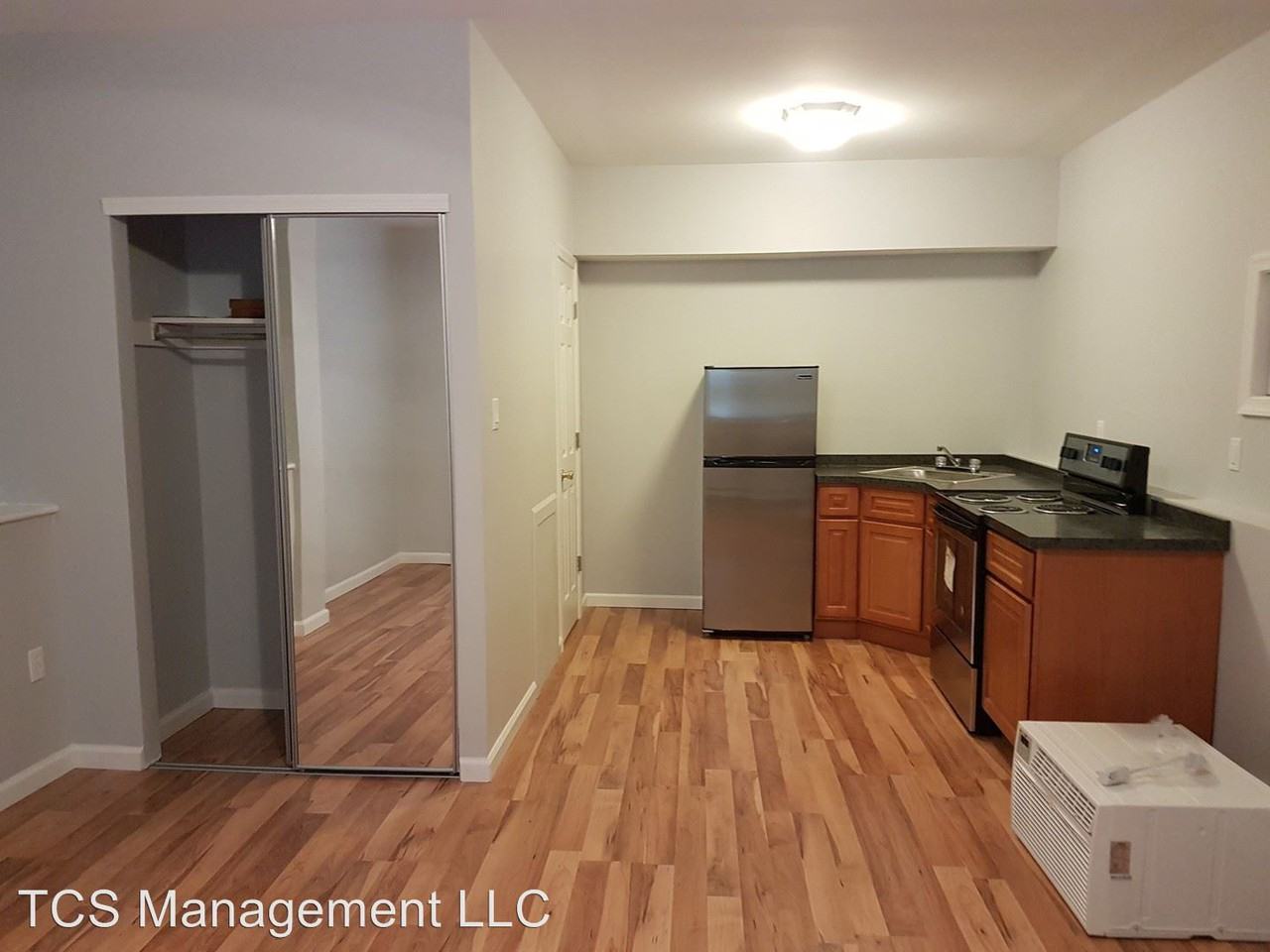 5235 Woodland Avenue - Photo 2 of 20