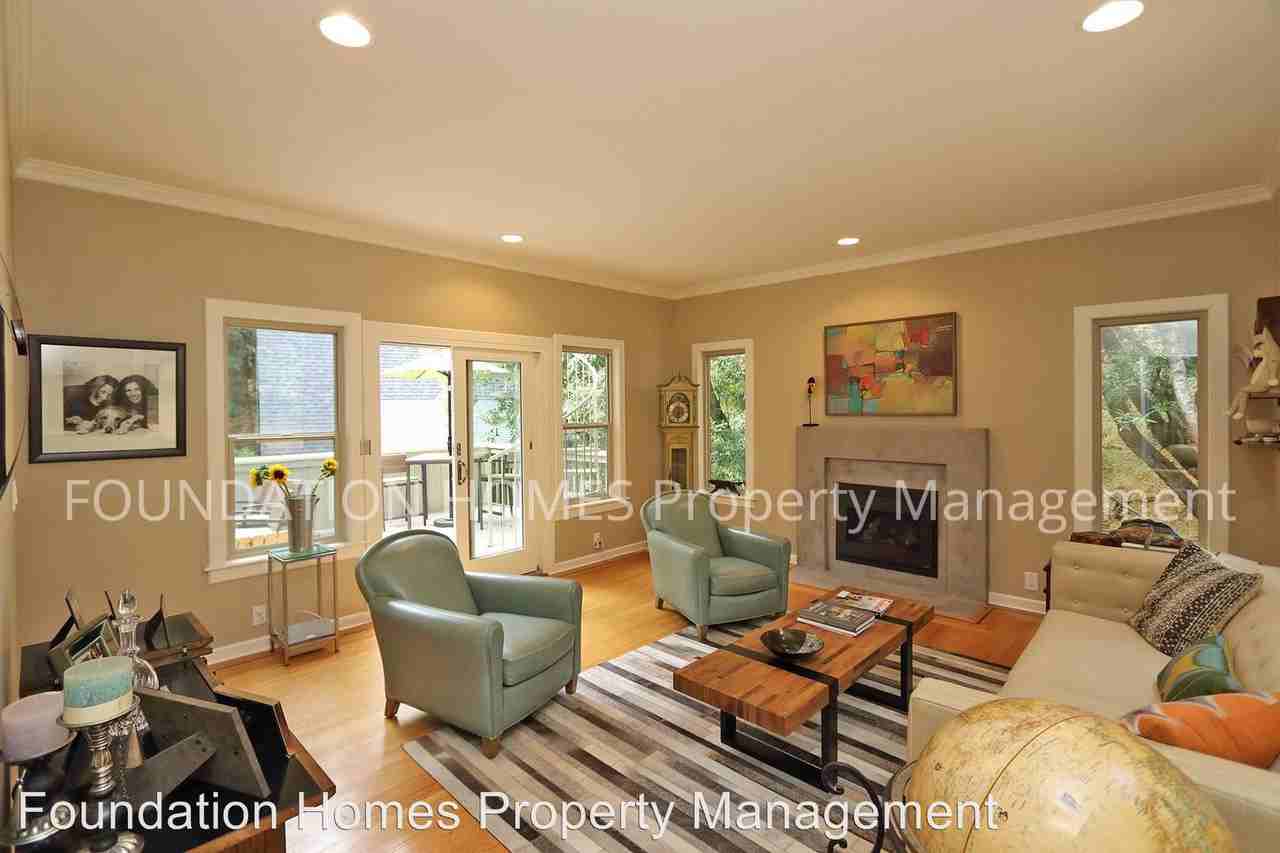 2 Glen Way - Photo 3 of 20