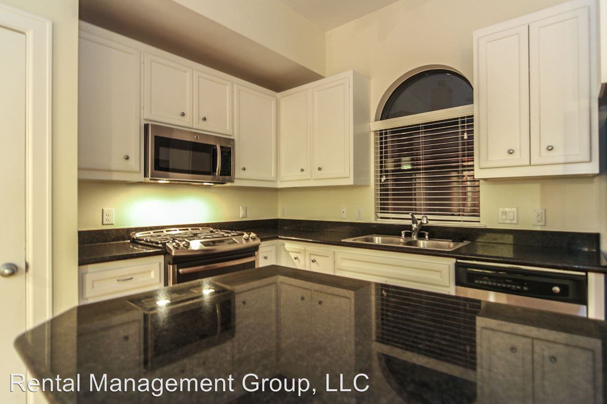 3678 Main Plaza Dr - Photo 2 of 21