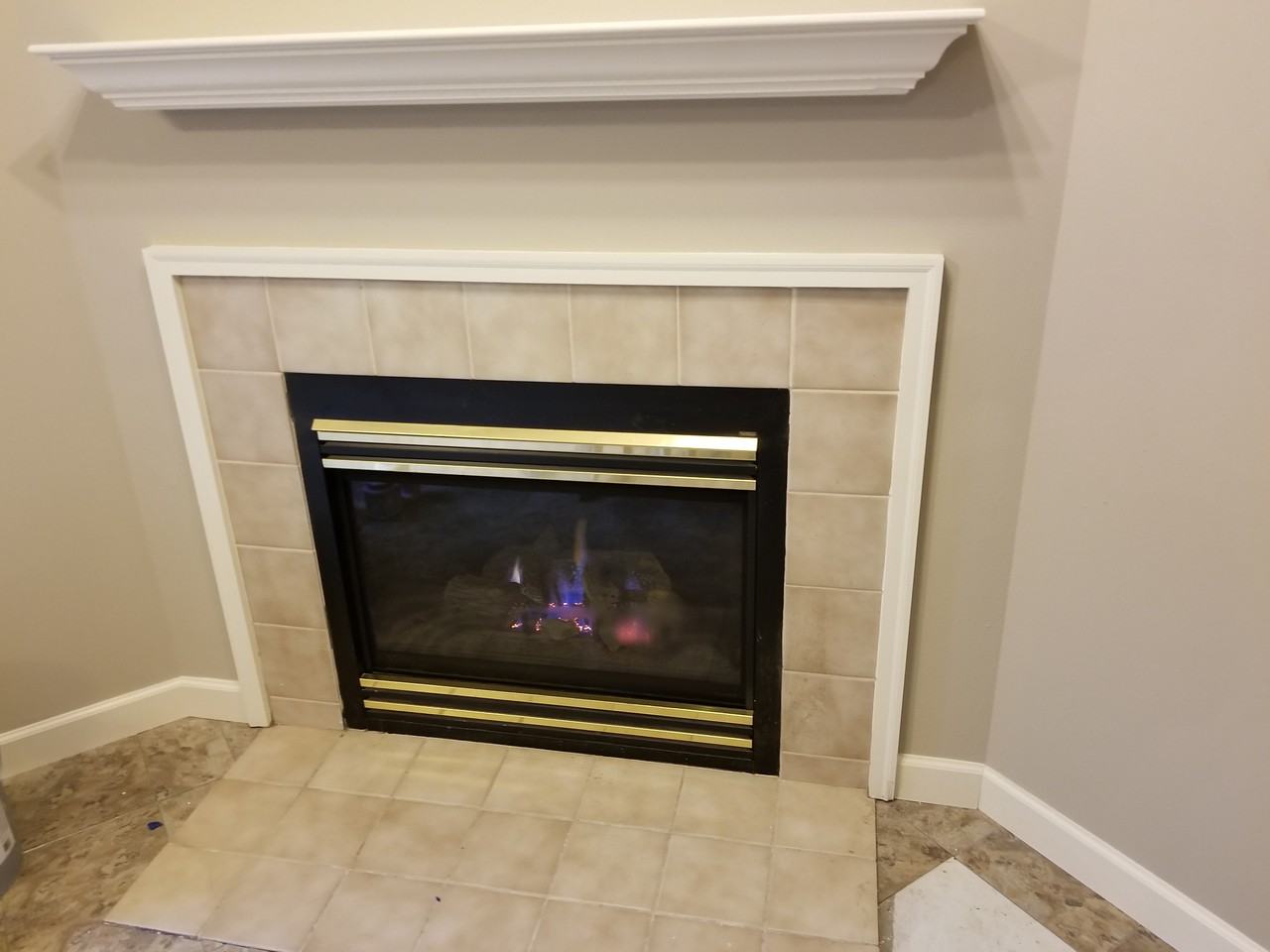 713 Elkhart Loop - Photo 6 of 10