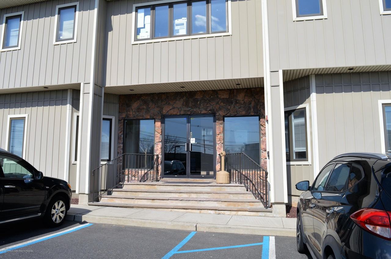 117 NJ-35 - Photo 3 of 35