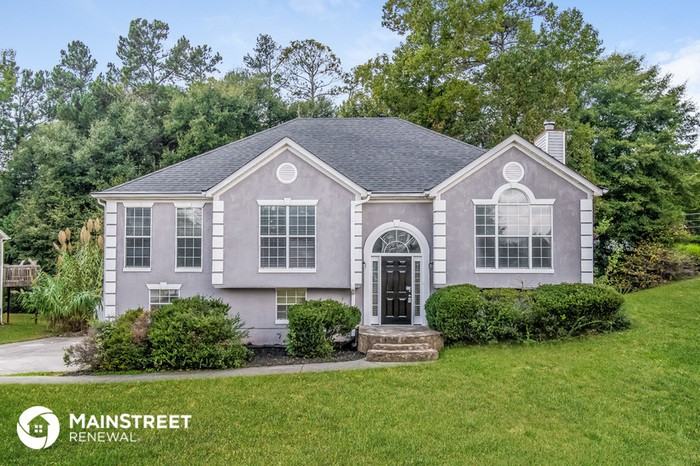 5550 Pemrock Ct - Photo 2 of 15