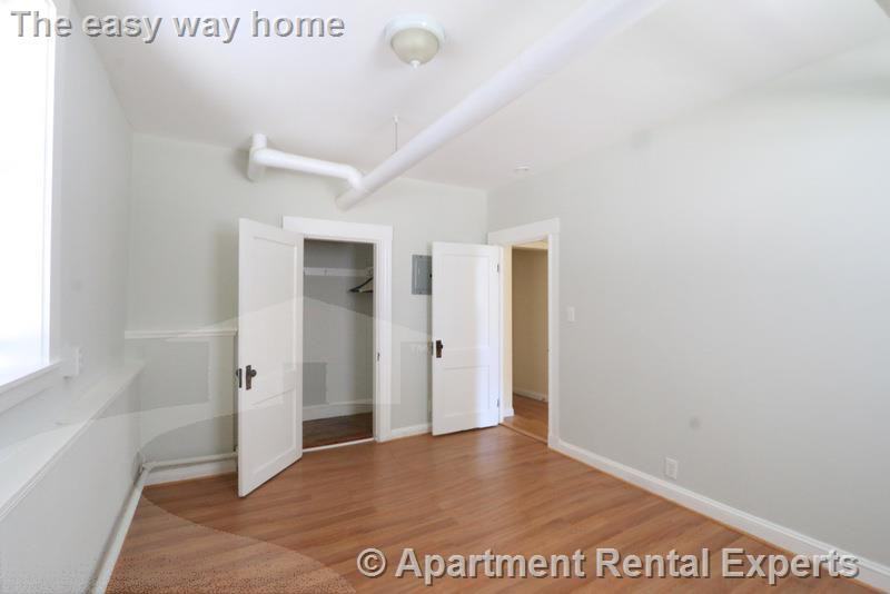 467 Broadway #B - Photo 3 of 15