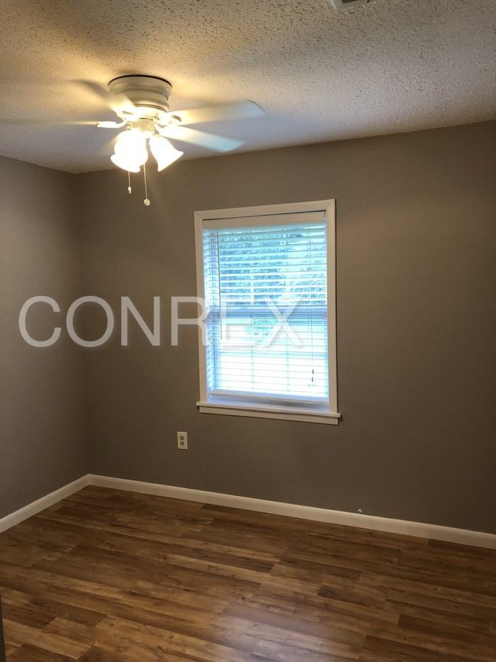 3369 Patterson Dr - Photo 3 of 16