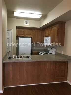 8234 E 19th St - Photo 3 of 11