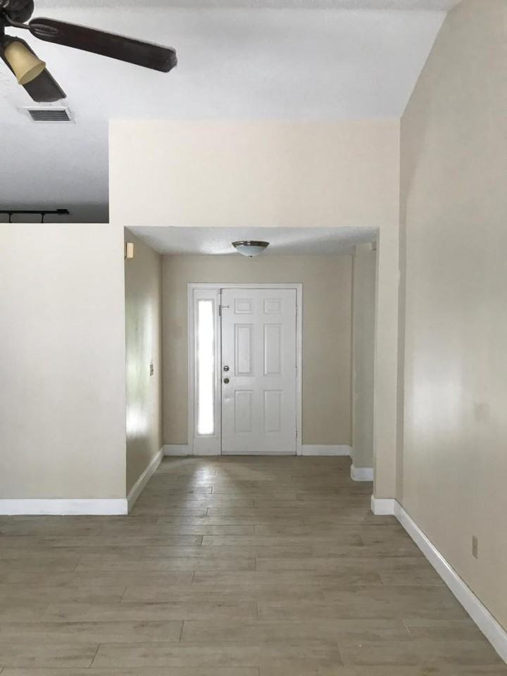 12908 Meadowbend Drive - Photo 2 of 6