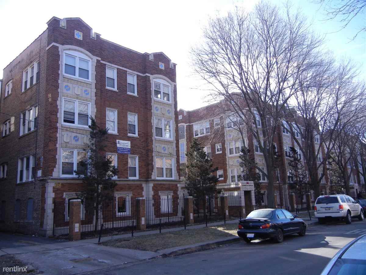 6727 S Paxton Ave - Photo 2 of 6