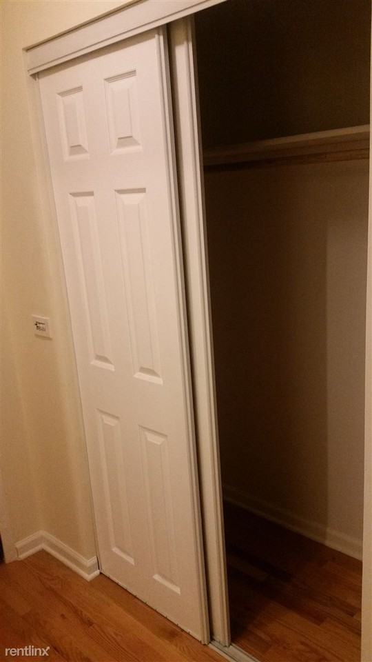 5820 N Sheridan Rd - Photo 3 of 38