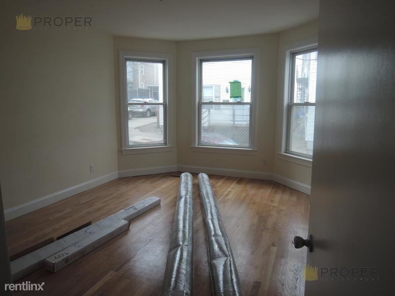 11 Leverett St - Photo 3 of 7