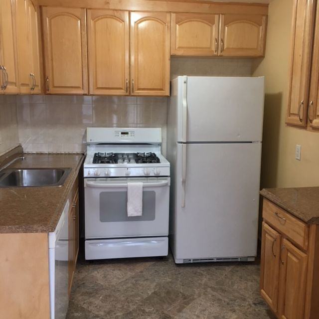 15 Laurel Pl - Photo 2 of 15