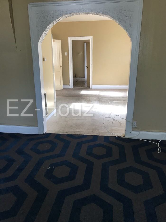 209 Madison St - Photo 2 of 8