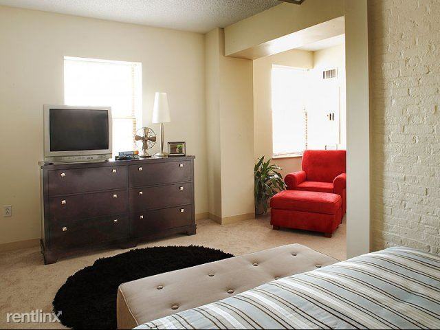 45 Prospect St - Photo 2 of 8