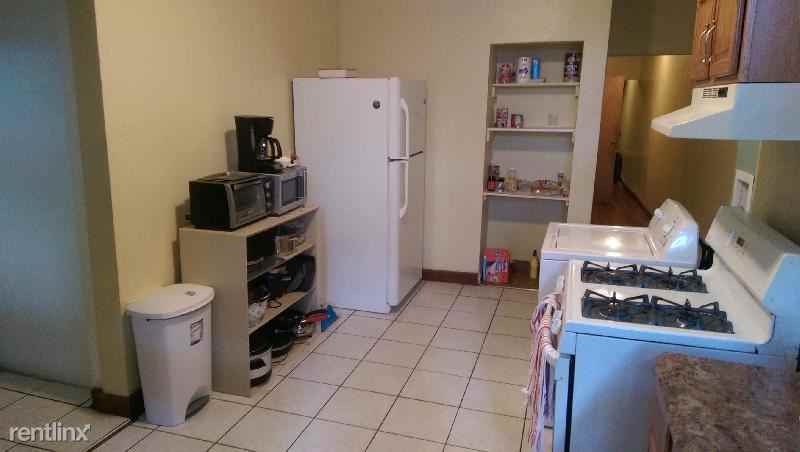11 Forbes St - Photo 3 of 3