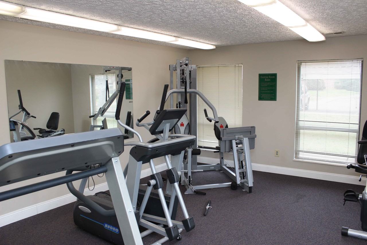 Cross Lakes Apartments - Photo 2 of 17