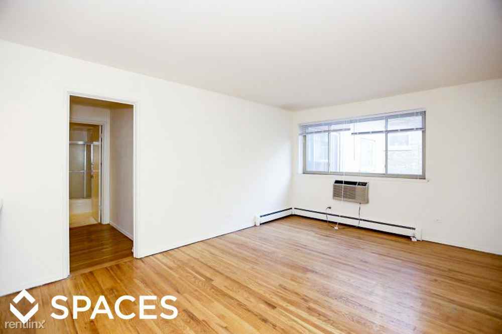 530 W Surf - Photo 2 of 8
