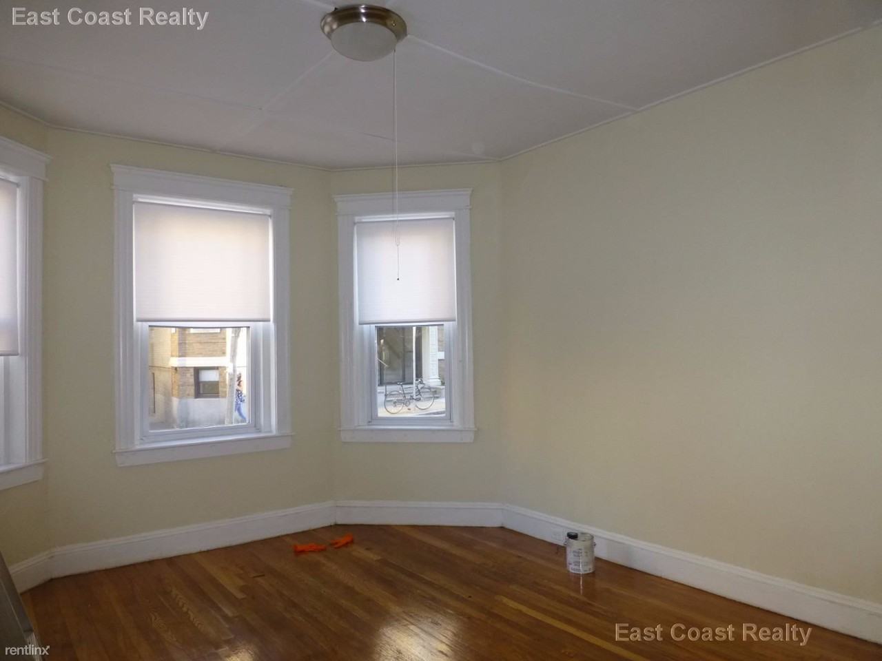 225 Kelton St - Photo 3 of 9