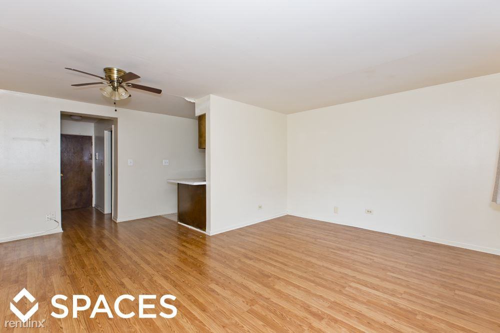 3161 N Cambridge Apartments - Photo 3 of 12