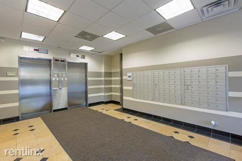 Buena Shores - 833 W Buena - Photo 2 of 8