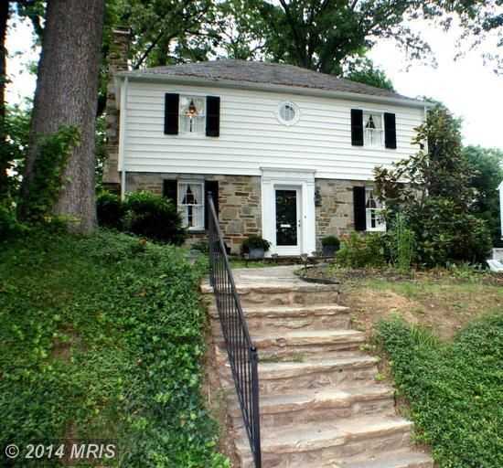 722 Regester Ave - Photo 3 of 20