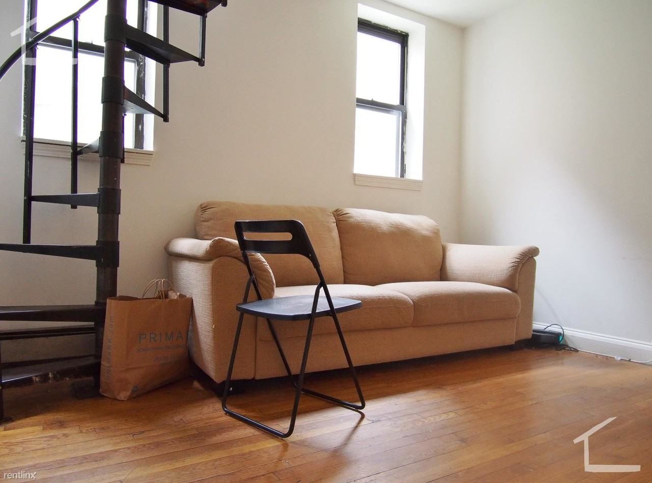 11 Scottfield Rd - Photo 2 of 7