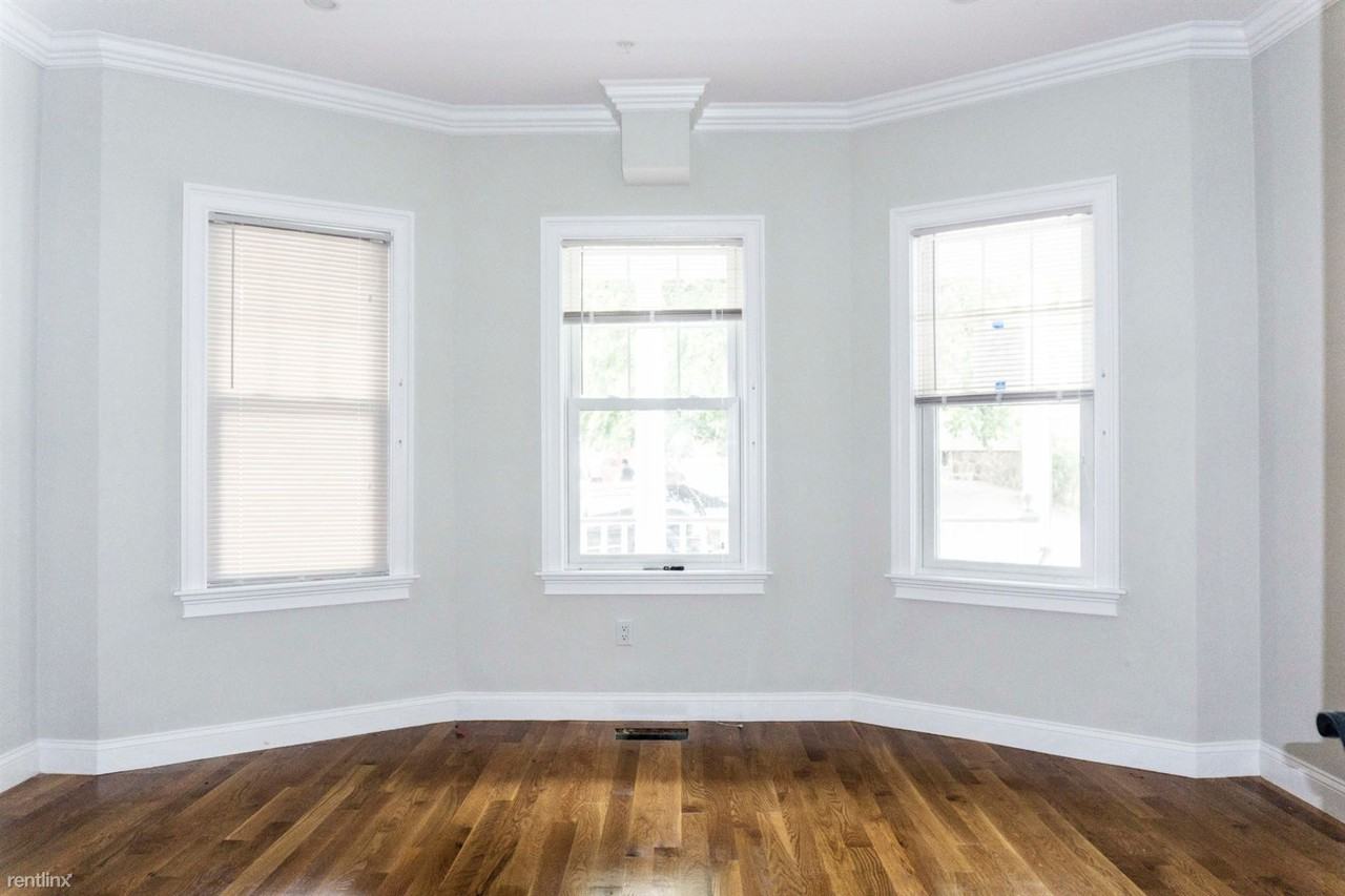 9 Woodside Ave - Photo 3 of 12