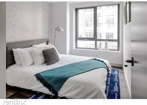 88 Ames St - Photo 3 of 9