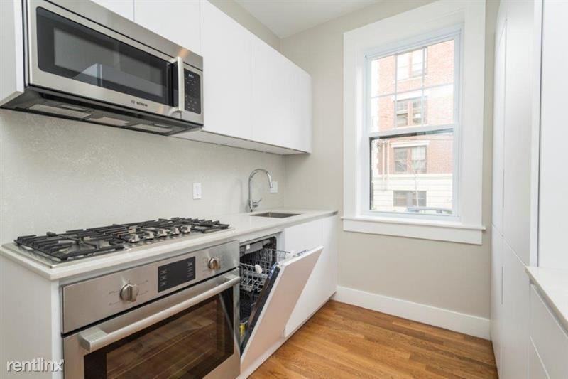 17 Forest St - Photo 2 of 4