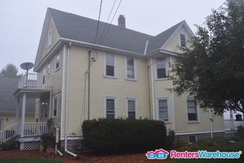 147 S Wisconsin St - Photo 2 of 11