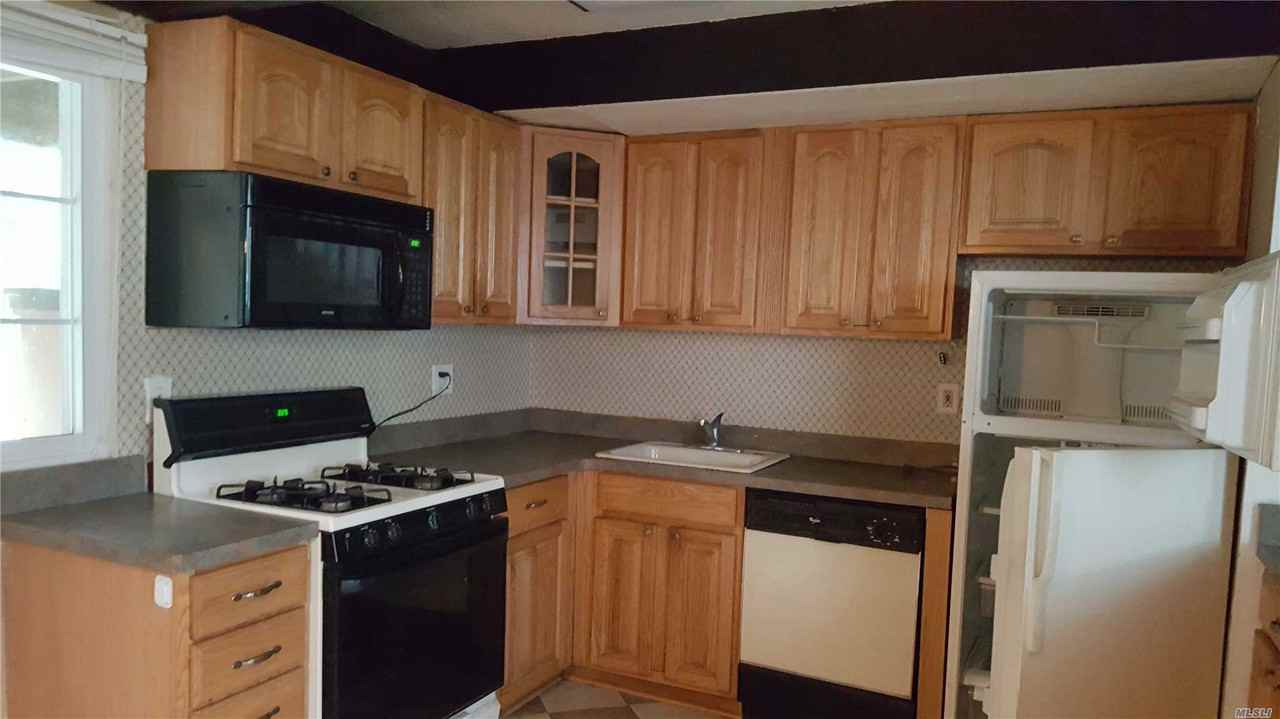 325 Sheep Pasture Rd - Photo 3 of 8