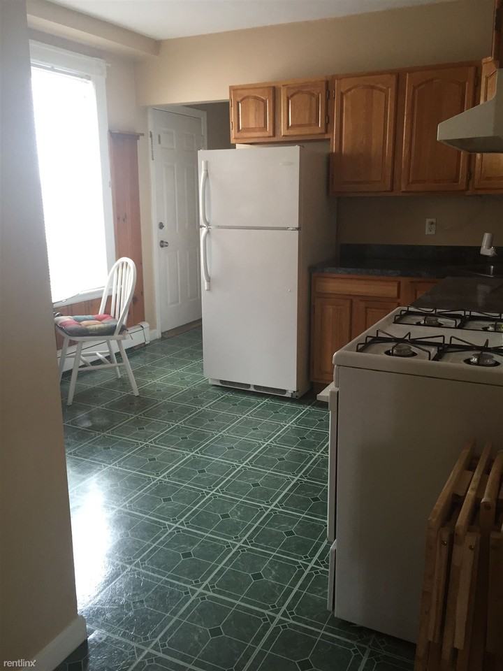 16 Grant Pl - Photo 2 of 8