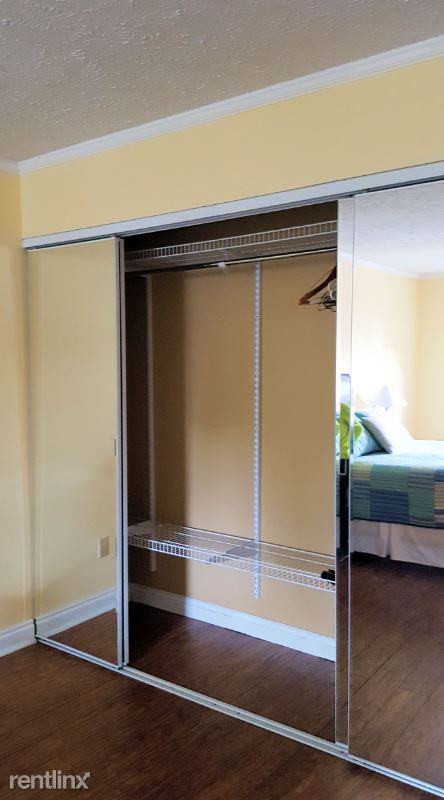 3220 Merritt St #19 - Photo 3 of 10