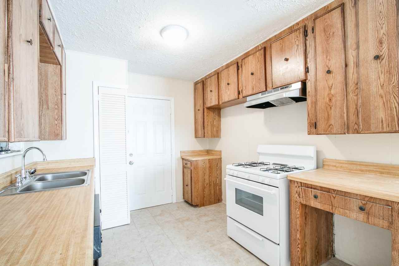 4418 Hirsch Rd - Photo 2 of 13