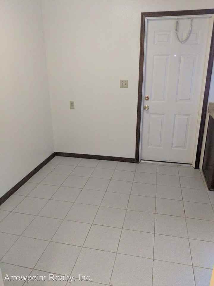 3934 E. Piccadilly Road - Photo 3 of 12