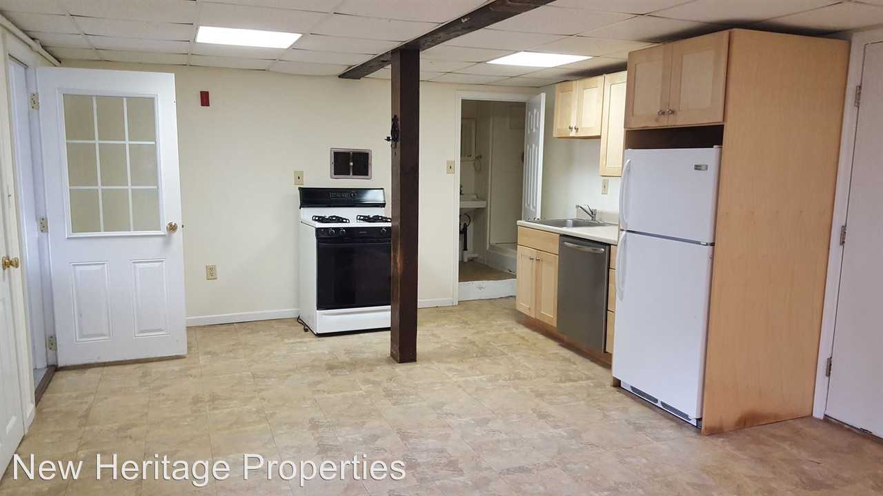 487 West Street Rd - Photo 3 of 5